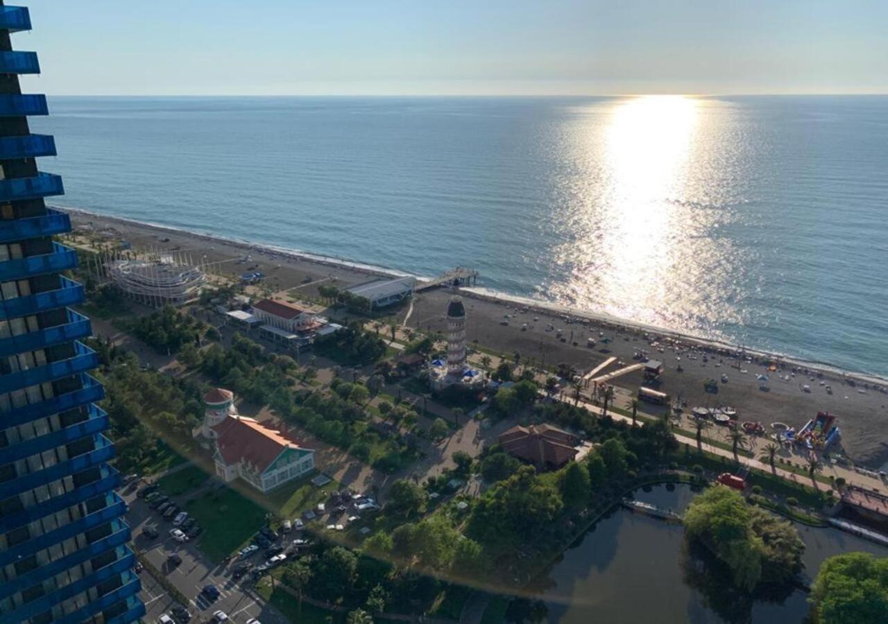 Orbi City Group Батуми Экстерьер фото